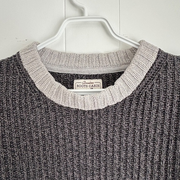 Roots grey cabin crew neck pullover sweater size small EUC - Picture 10 of 14